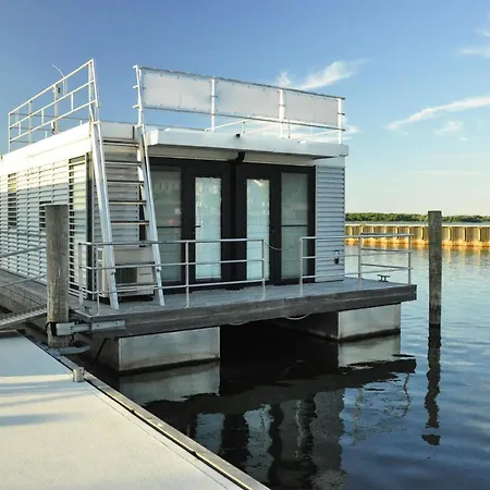 Hausboot Floating House Leni In Ribnitz-damgarten, Cleaning Included Botel